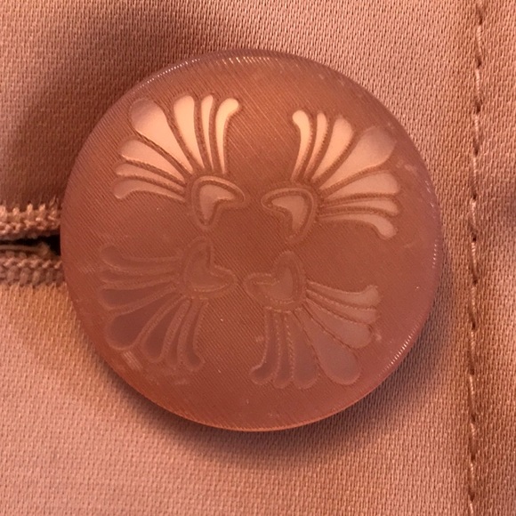 Dusty pink spring raincoat - Picture 4 of 4